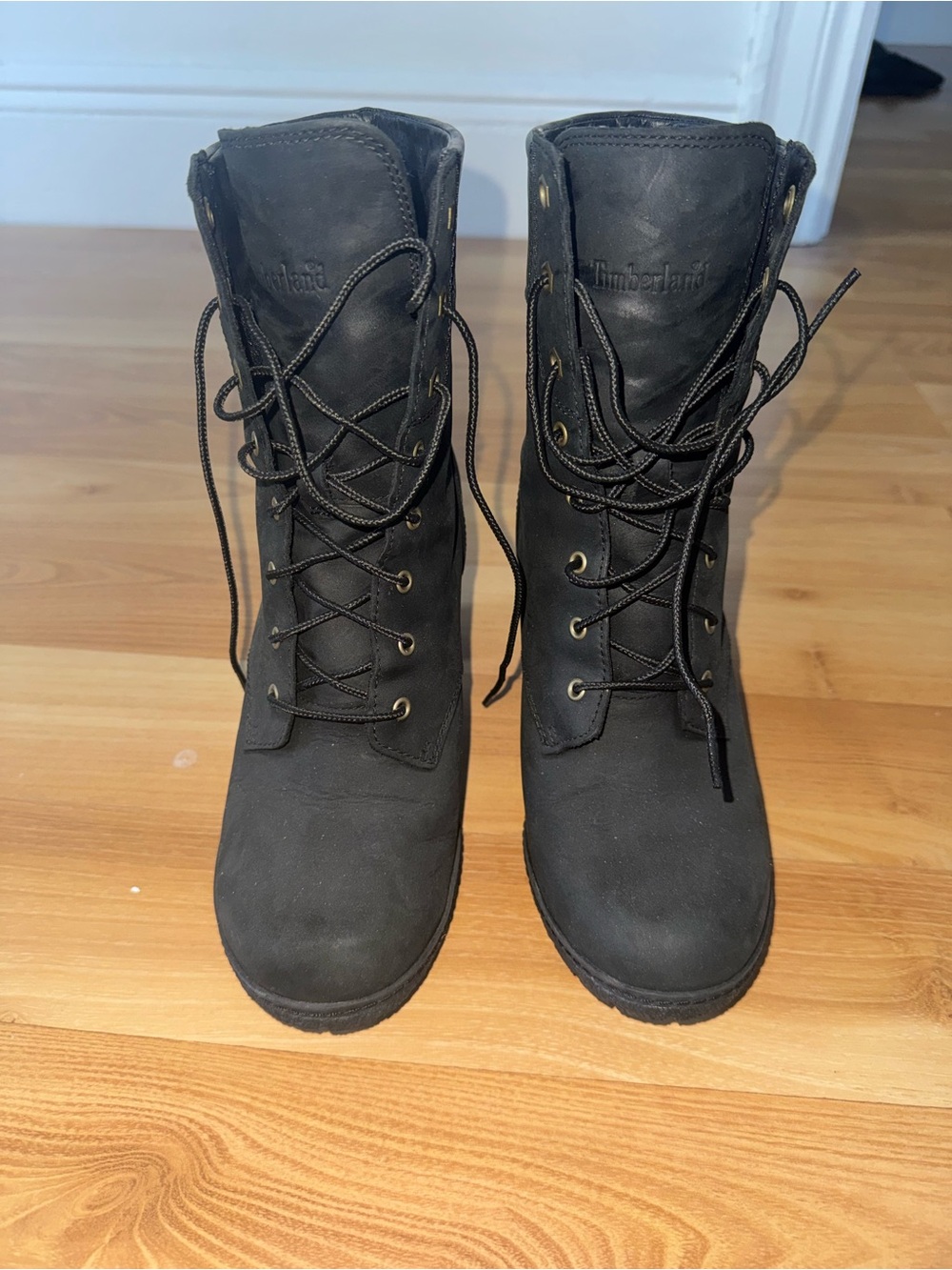 Timberland Women's Black Lace-Up Leather Combat Boots